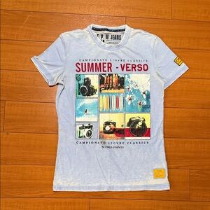 Summer Verso Graphic T-Shirt